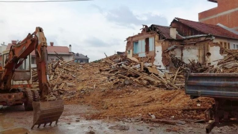 Lipjan, skamnorëve u ndërtohen shtëpi (VIDEO)