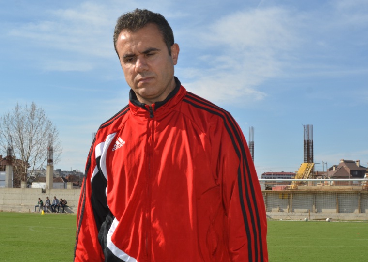 Jeton Gashi reagon pas shkarkimit nga posti i trajnerit të Arbërisë