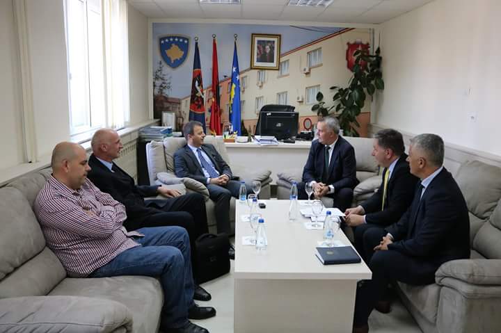 Kryetari Imri Ahmeti ka pritur Ambasadorin e Republikës së Sllovenisë në Kosovë, Bojan Bertoncelj