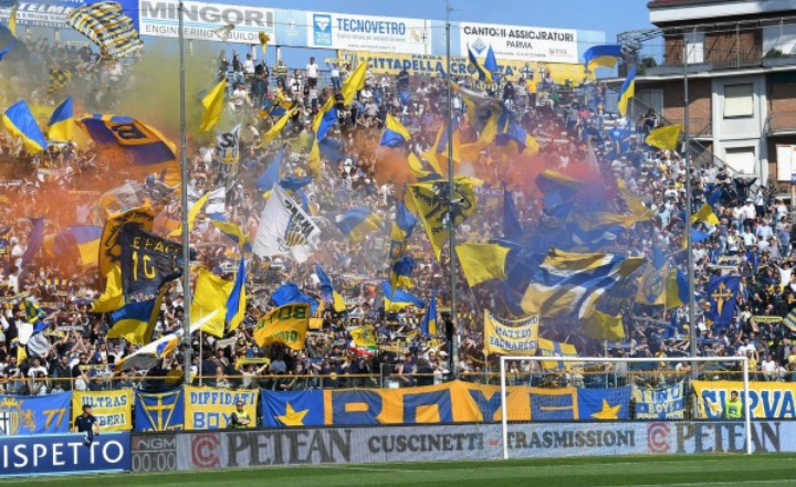 E jashtëzakonshme: Parma rikthehet në Serie A