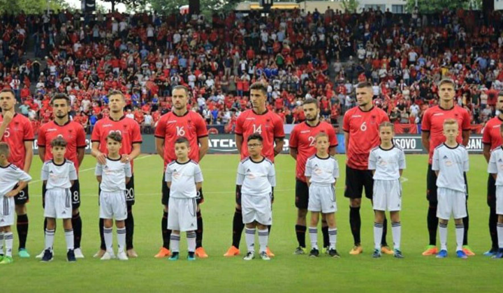 Shqipëria “nuk zbret në fushë”, turpërohet 3-0 nga Kosova