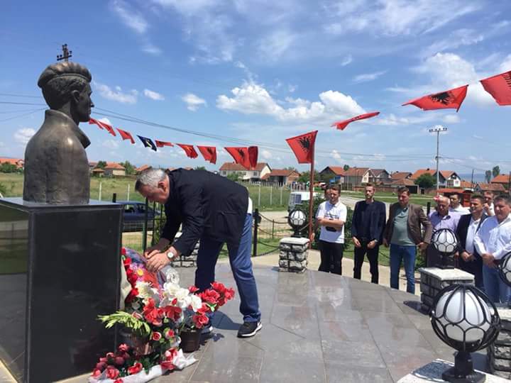 Nderohet Dëshmori Xhavit Kozhani dhe martirët  e fshatit Ribar i Madh dhe Zllakuqan