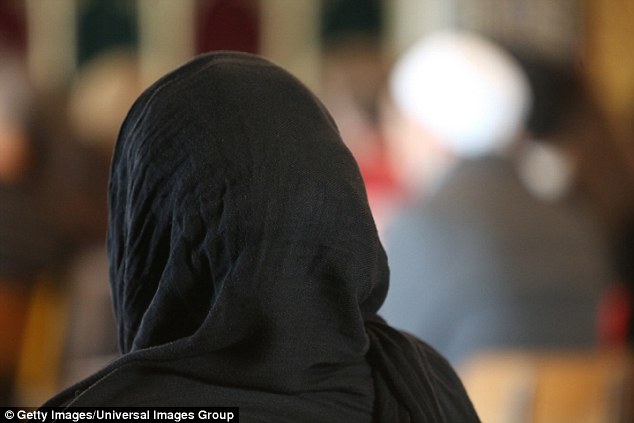 Ç’bën një grua muslimane për të humbur virgjërinë para martese