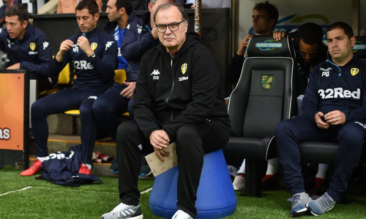 Leeds i Marcelo Bielsa-s, një mit që po zhvillohet në kohë reale