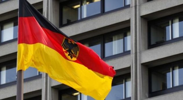 Gjermania hapi 370 mijë vende pune për të huajt