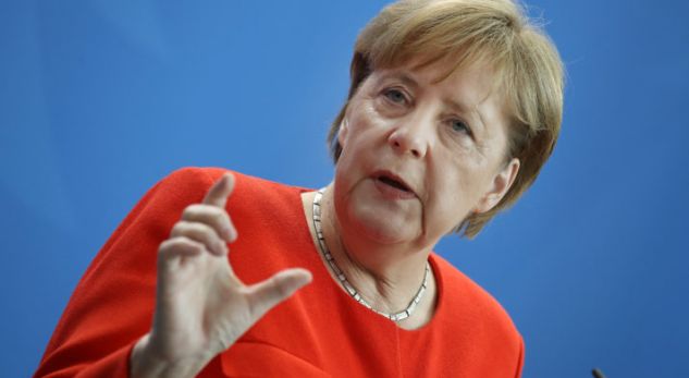 Merkel para pensionimit kërkon një zgjidhje për Kosovën