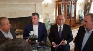 Haradinaj pret në zyre pasdite Veselin, Limajn e Pacollin