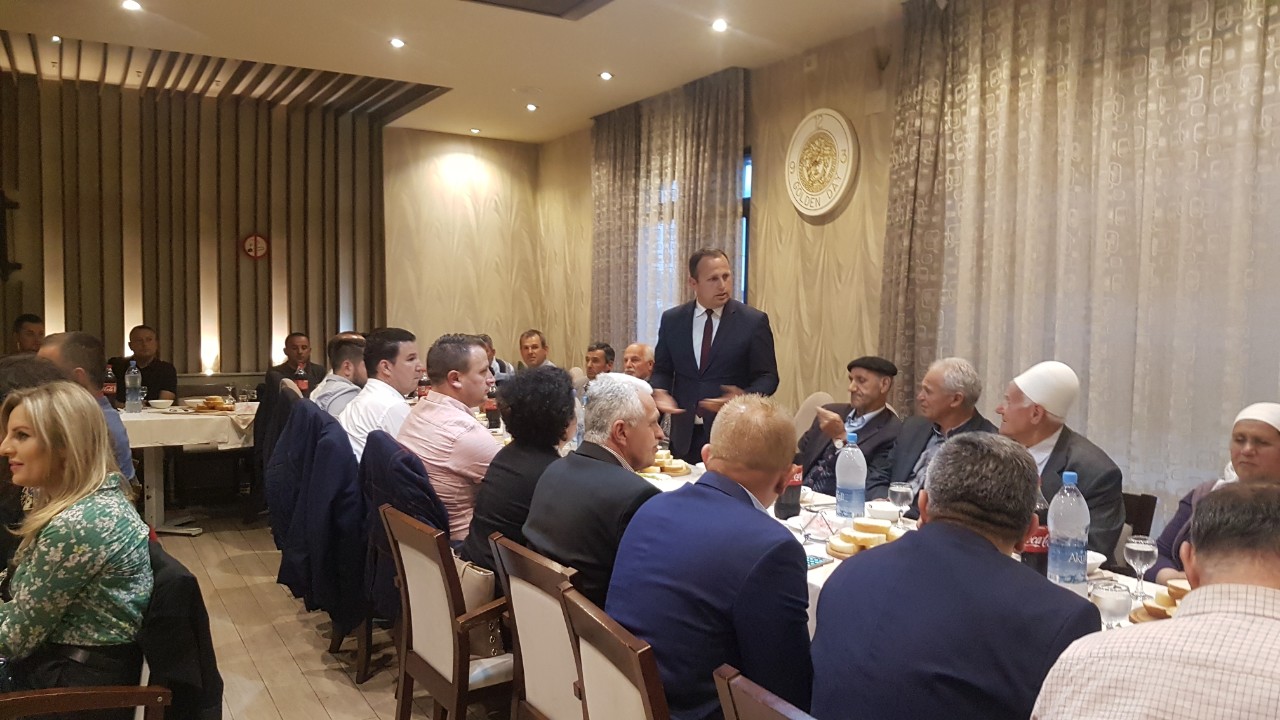 Kryetari Rizani shtron iftar për muajin e shenjtë të Ramazanit