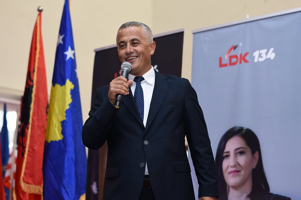 Ilir Tasholli ka mbledhur votat për t’u bërë deputet