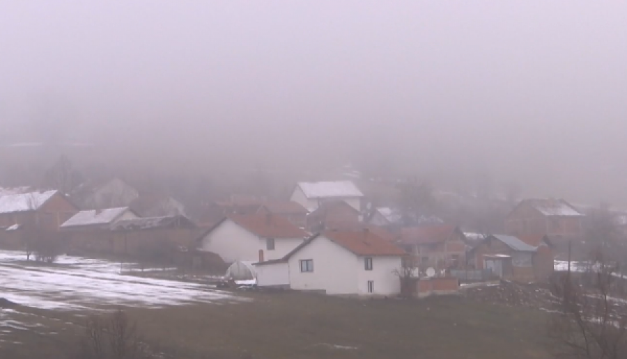 Banorët e fshatit Vrellë në Lipjan ankohen për mungesë të kushteve elementare