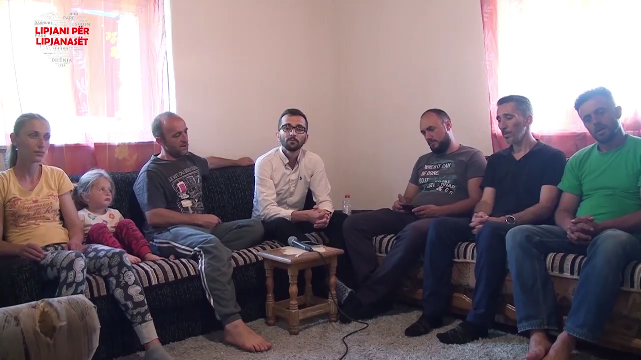 “Lipjani për lipjanasët” e bëjnë me banesë të re familjen Pacolli nga Janjeva (Video)