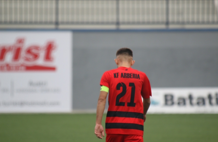 Futbollististi i Arbërisë flet pas ftesës së parë në Kombëtaren kosovare