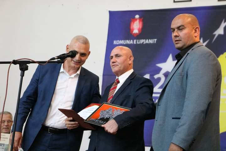 Promovohet libri PLOJË E MADHE” me autor Sefer Tasholli