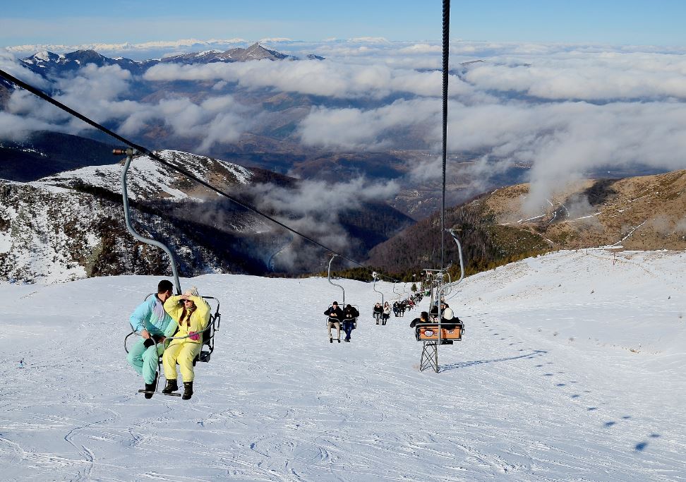 Mbi 9 mijë shqiptarë vizituan Kosovën gjatë fundjavës: Brezovica, Prevalla e Peja zonat e preferuara