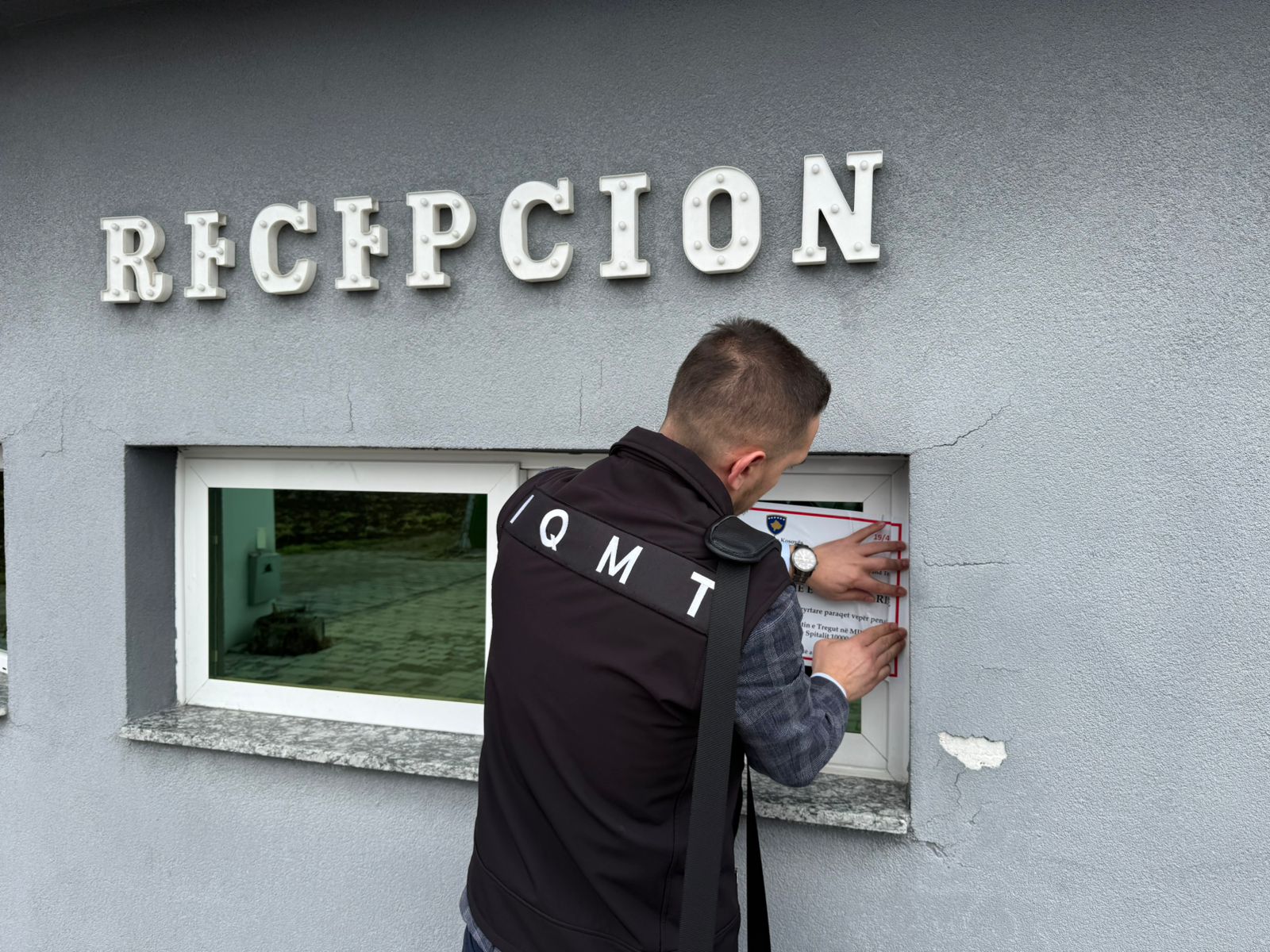 Inspektorati mbyll 26 motele dhe vila, ishin të paregjistruara e nuk plotësonin kushtet minimale