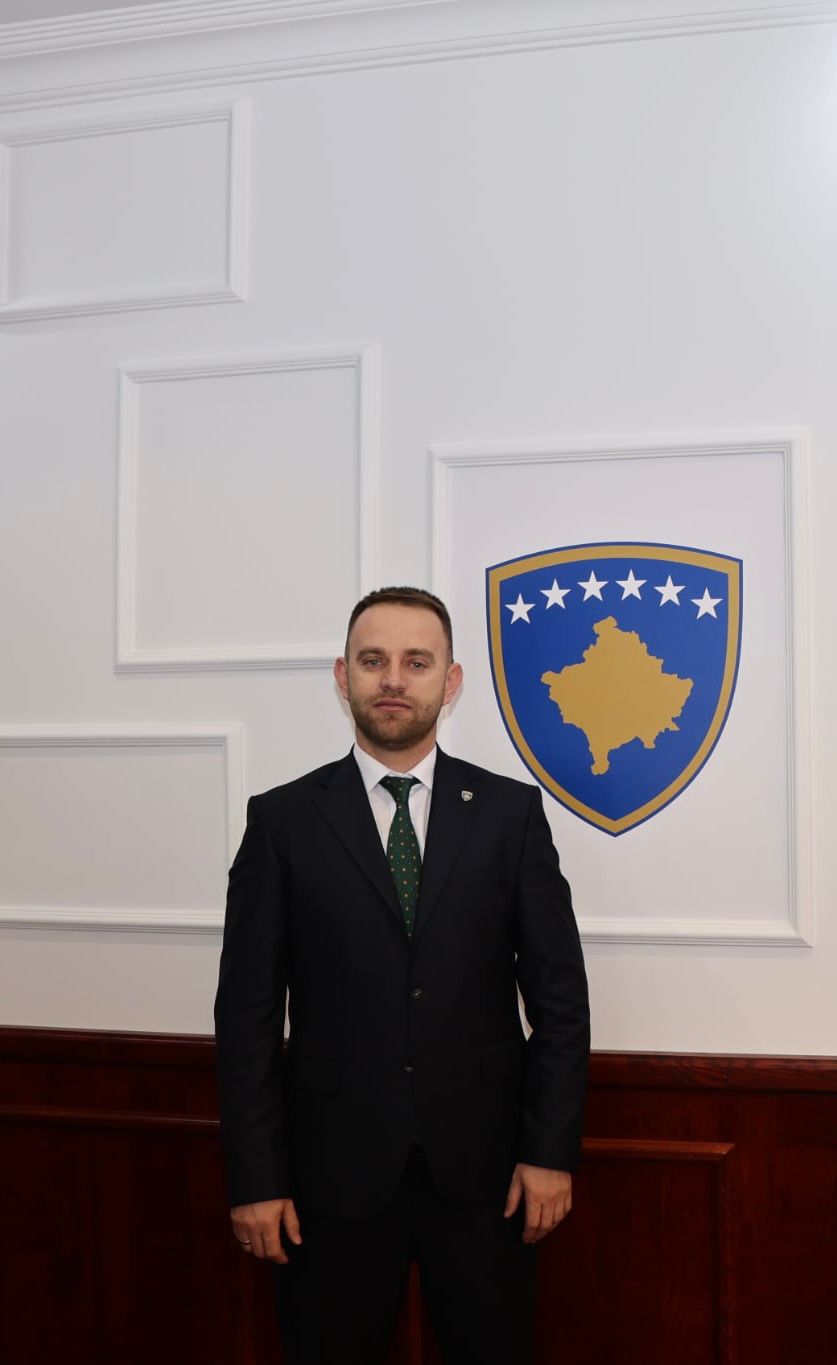 Prof. Ass. Dr. Dardan Vuniqi, rrugëtimi i një juristi të ri drejt institucioneve të drejtësisë